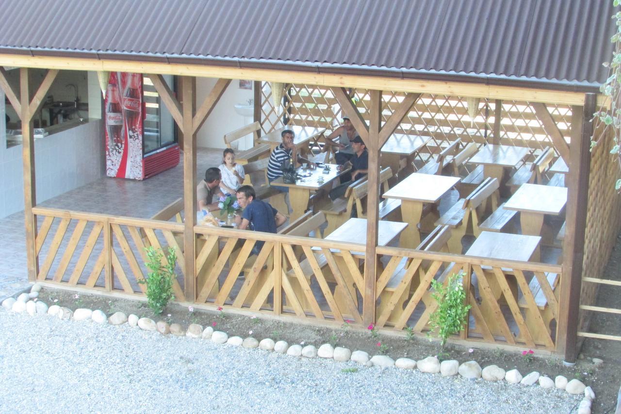 Gloriya Hotel Lidzava エクステリア 写真